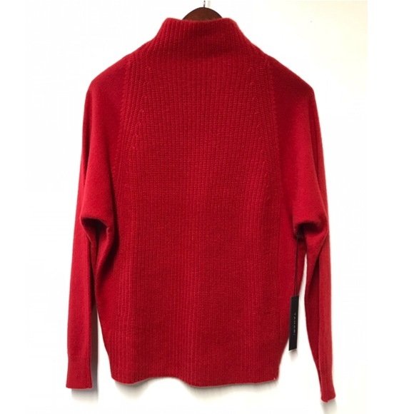 Pure Luxe Cashmere Sweater - Picture 2 of 8